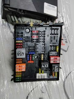 Блок предохранителей audi volkswagen skoda. golf g