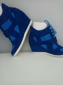 Женская обувь