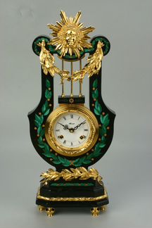 Часы каминные из мрамора и малахита