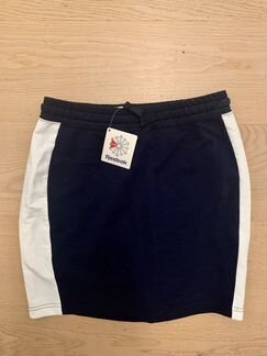 Новый костюм Reebok
