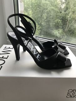 Чёрные босоножки Loewe, 36 оригинал