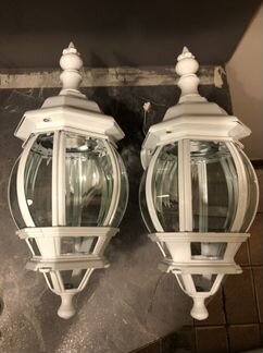 Фонарь металлический белый