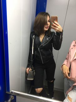 Черная Куртка кожзам Bershka