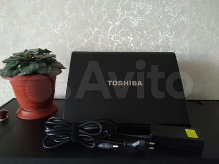 Ноутбук Toshiba i3-2310M